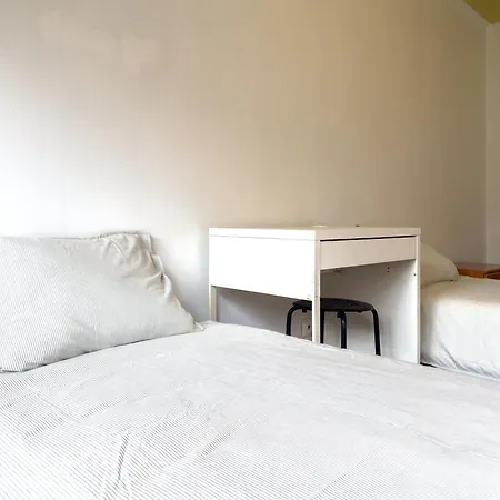 Double Bed In Old Town